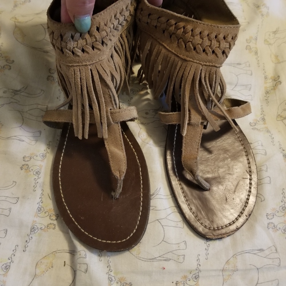 Minnetonka womens sandals